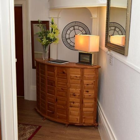Corbiere Guest House Weston-super-Mare Bagian luar foto