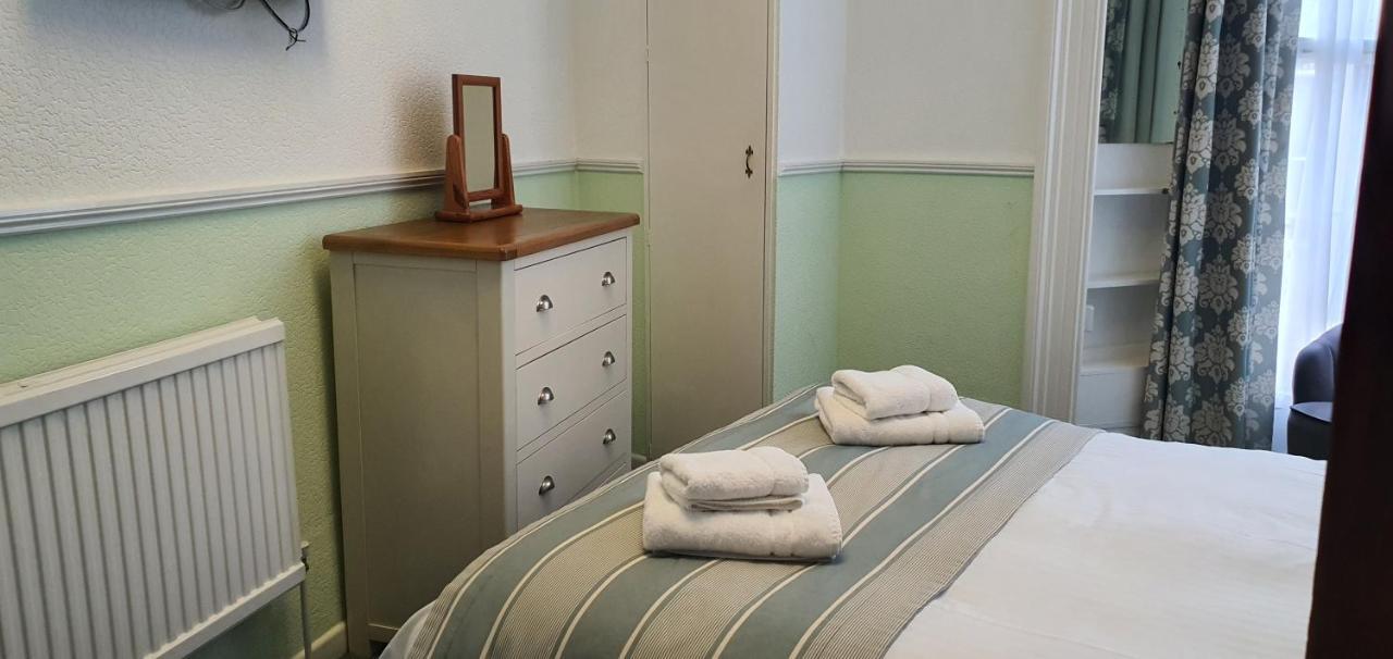 Corbiere Guest House Weston-super-Mare Bagian luar foto