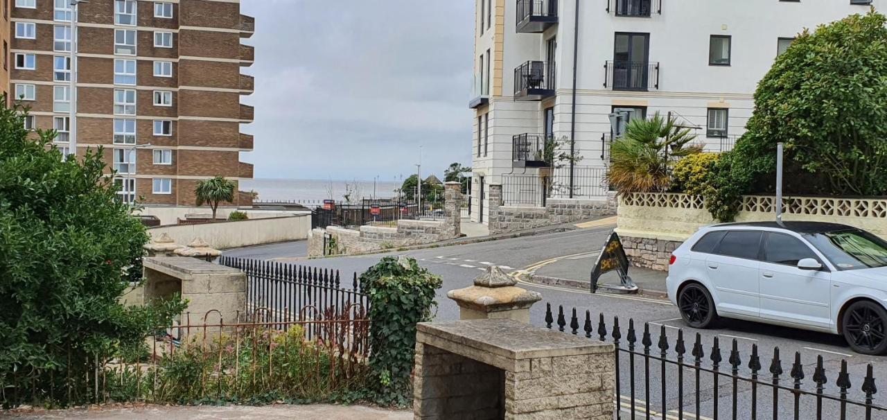 Corbiere Guest House Weston-super-Mare Bagian luar foto